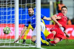 lol转区-波黑横扫希腊，登顶欧锦赛资格赛小组的简单介绍